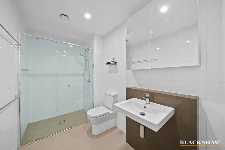 99/32 Blackall Street Barton 99/32 Blackall Street Barton