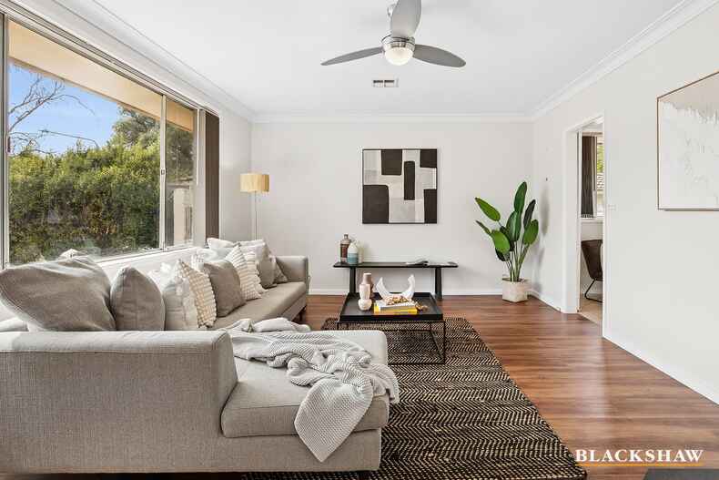 57 Heydon Crescent Evatt