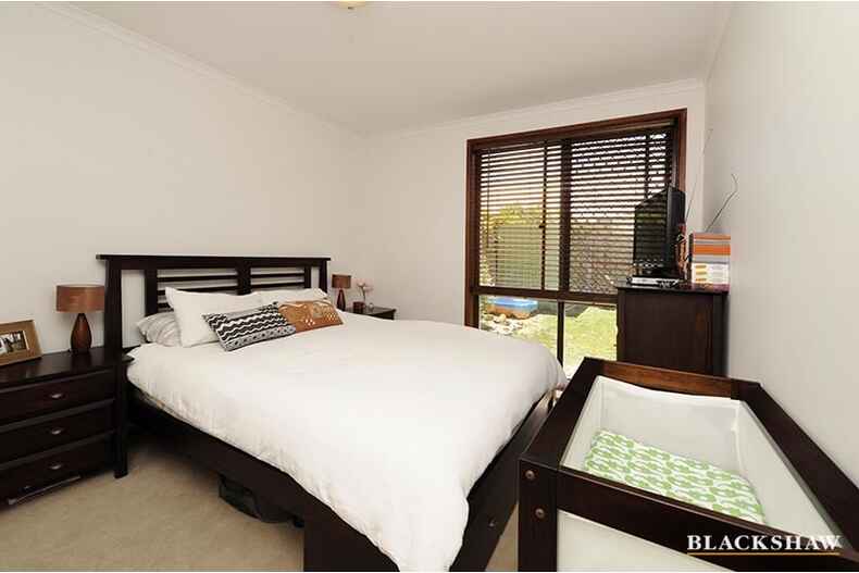 23 Ern Florence Crescent Theodore