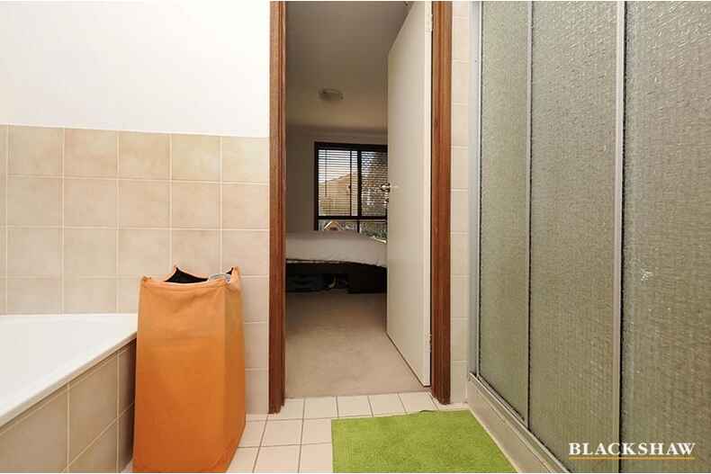 23 Ern Florence Crescent Theodore