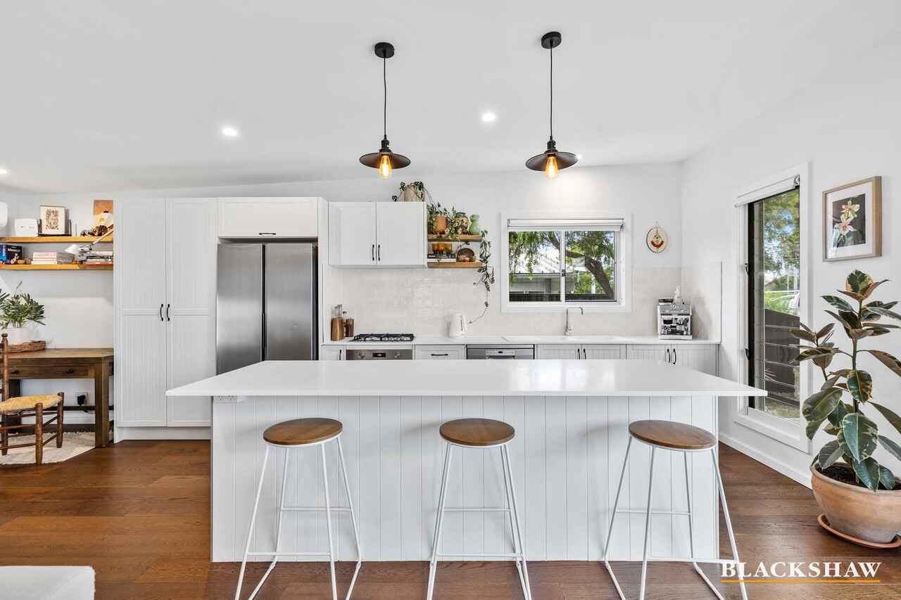 14 Deakin Parade Tomakin