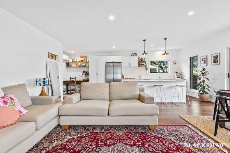 14 Deakin Parade Tomakin 14 Deakin Parade Tomakin