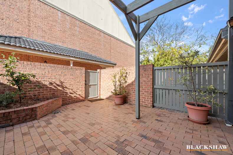 8/3 Ovens Street Griffith 8/3 Ovens Street Griffith