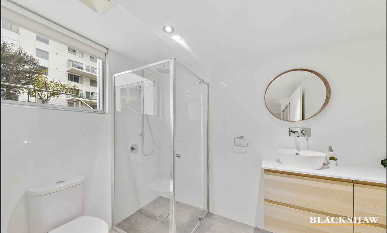 7/20 Moore Street Turner