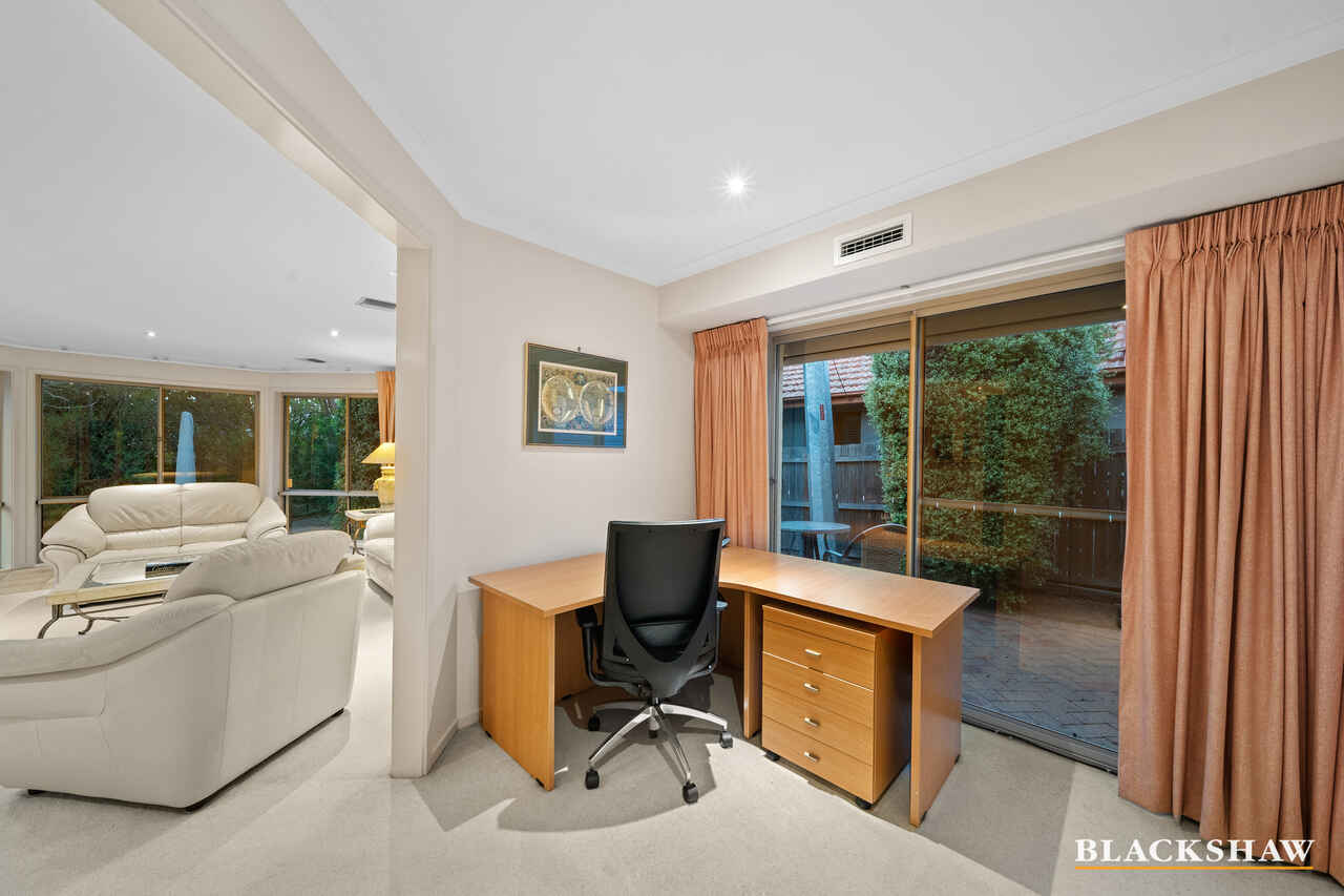 5B Weston Street Yarralumla