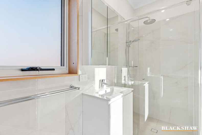 35 Mckinlay Street Narrabundah 35 Mckinlay Street Narrabundah