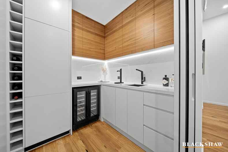 3 Hodgkinson Street Griffith