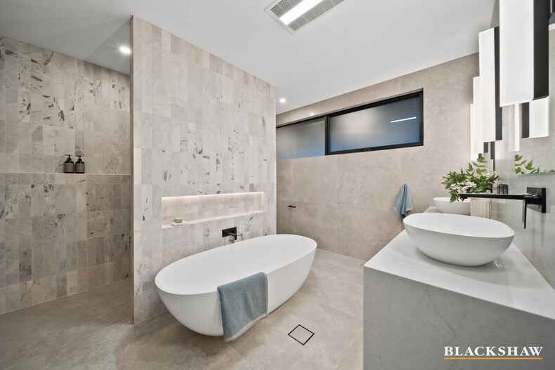 3 Hodgkinson Street Griffith