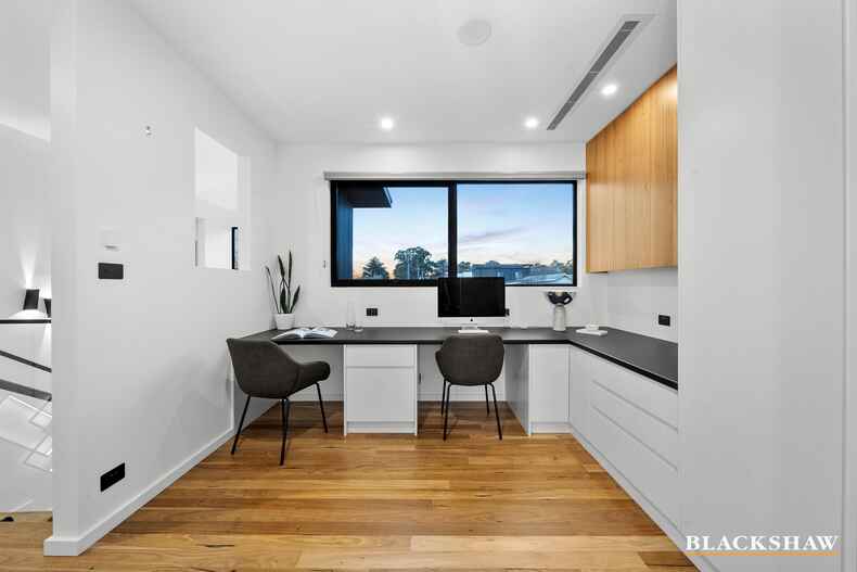 3 Hodgkinson Street Griffith