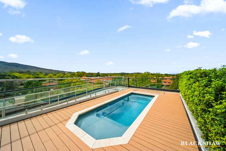 211/1 Boolee Street Reid