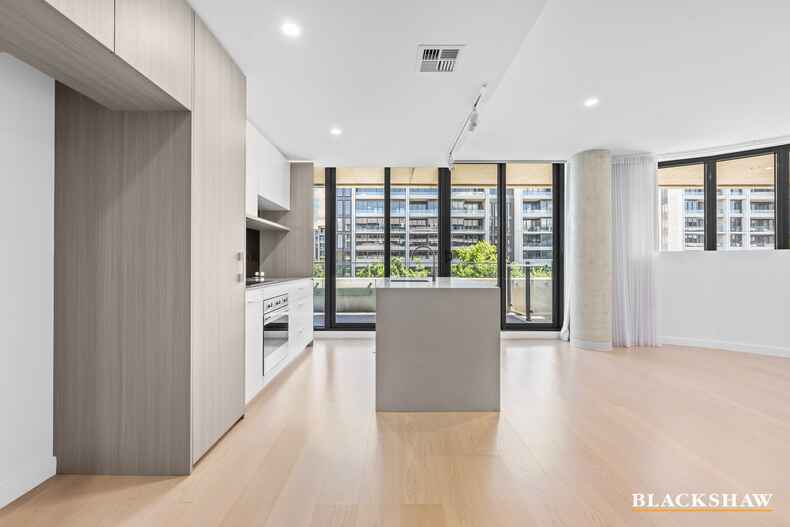 226/1 Kalma Way Campbell