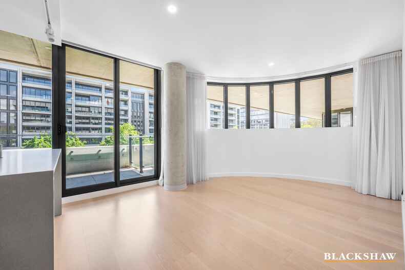 226/1 Kalma Way Campbell