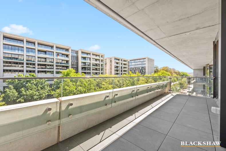 226/1 Kalma Way Campbell