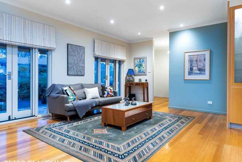 7 Cobby Street Campbell