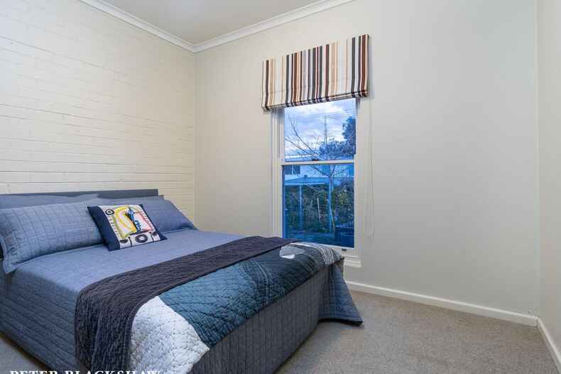 7 Cobby Street Campbell