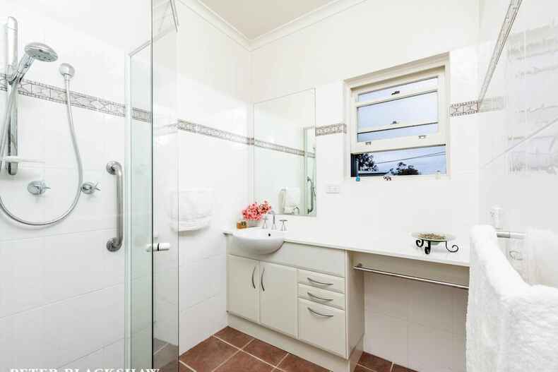 7 Cobby Street Campbell