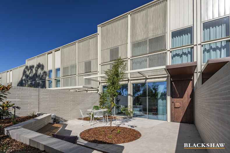 7/8 McCulloch Street Curtin