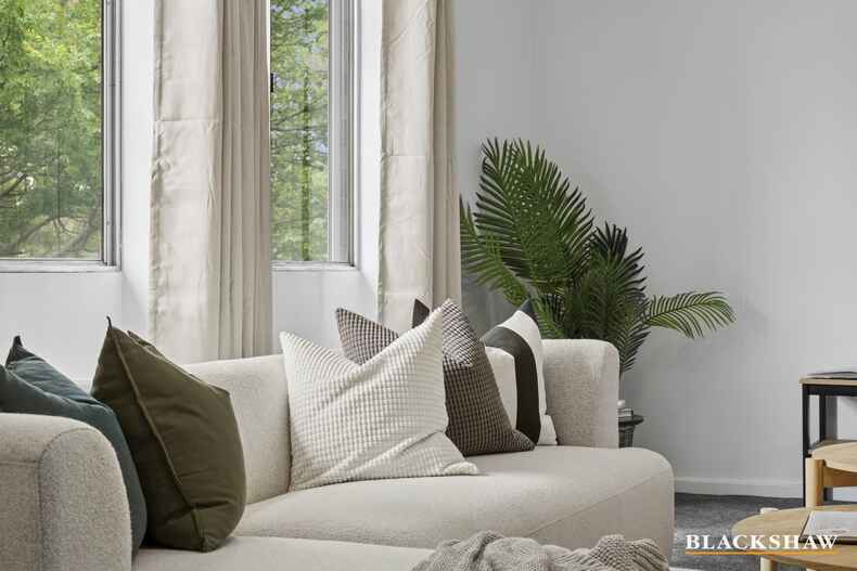 33 Sanderson Close Flynn