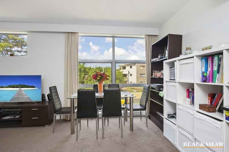 12/27 Berrigan Crescent O'Connor