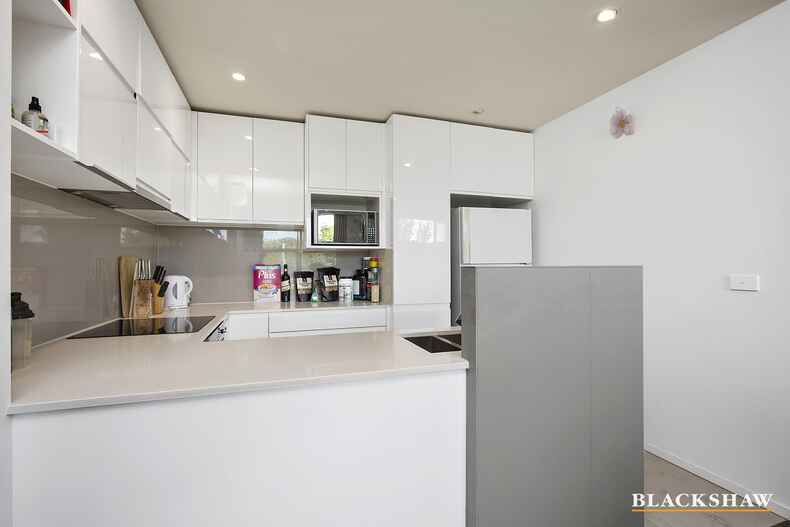 12/27 Berrigan Crescent O'Connor