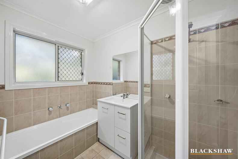 21 Mentone View Conder 21 Mentone View Conder