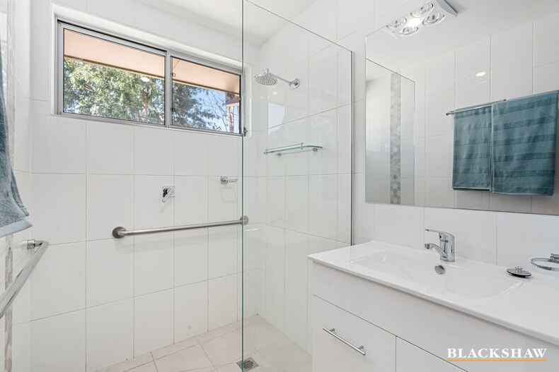 84 Chirnside Circuit Kambah