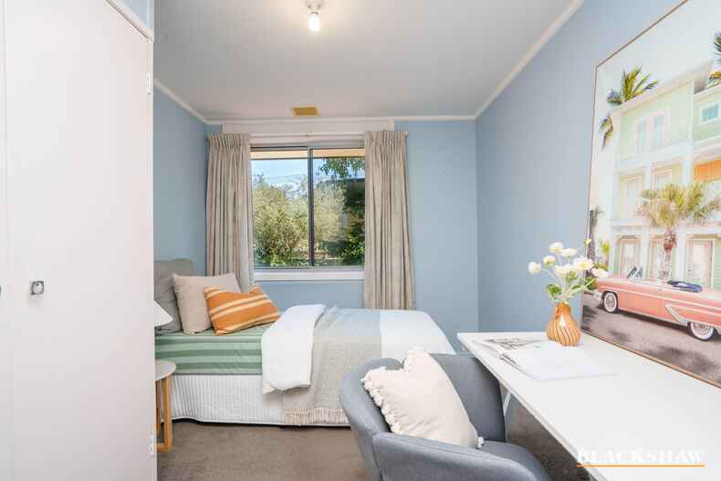 84 Chirnside Circuit Kambah