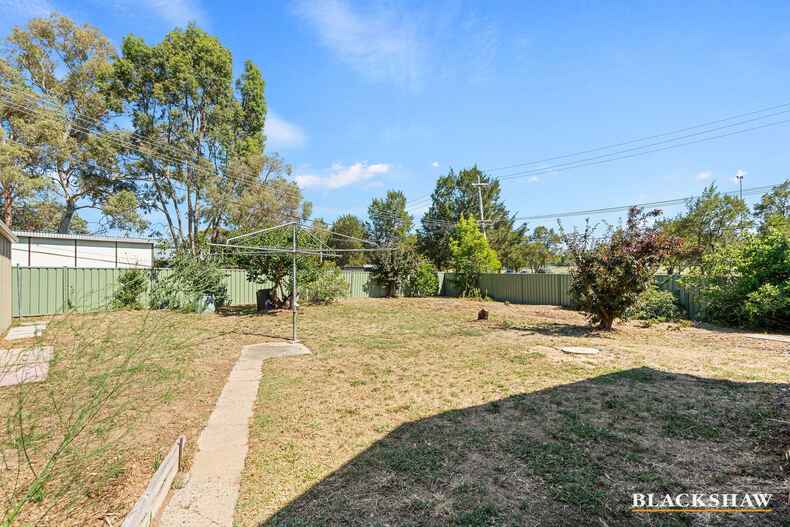 84 Chirnside Circuit Kambah