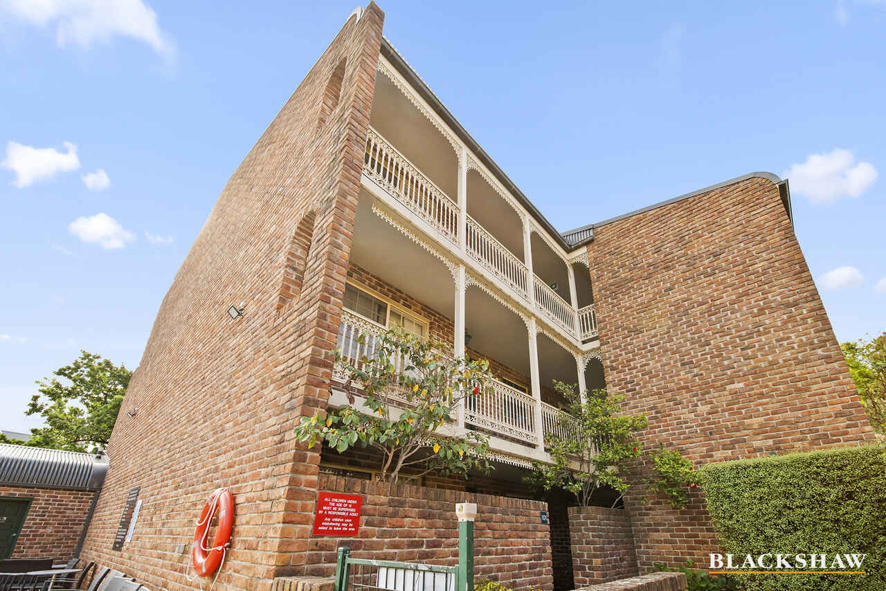 101/11 Giles Street Griffith