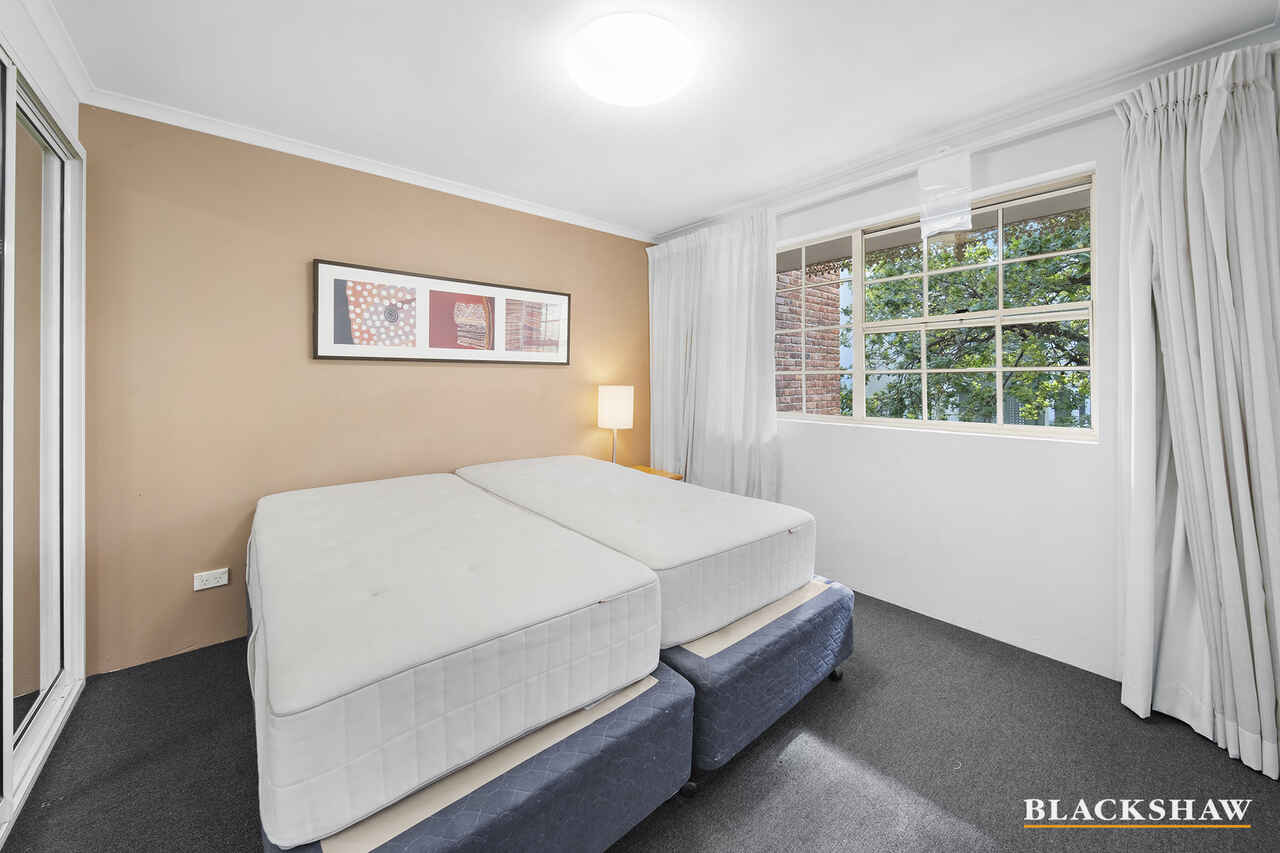 101/11 Giles Street Griffith