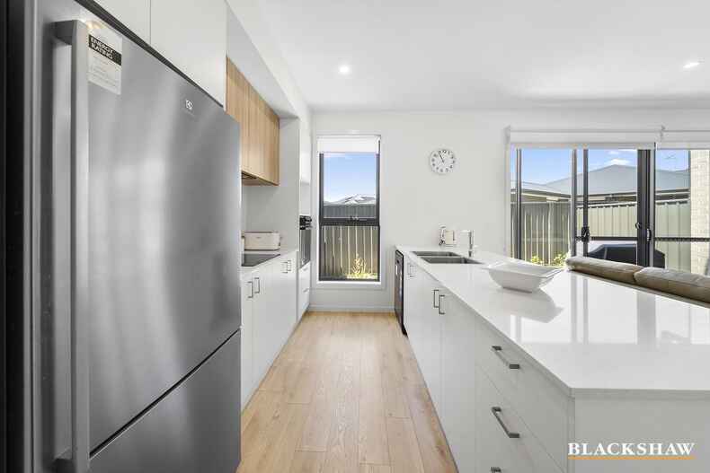 9/2 Mary Street Googong 9/2 Mary Street Googong