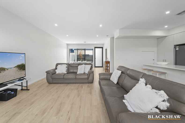 9/2 Mary Street Googong 9/2 Mary Street Googong