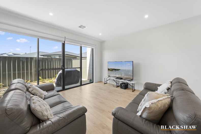 9/2 Mary Street Googong 9/2 Mary Street Googong