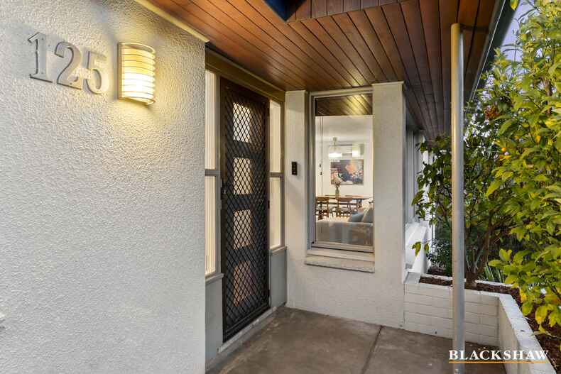 125 La Perouse Street Narrabundah 125 La Perouse Street Narrabundah