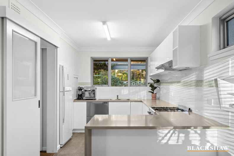 125 La Perouse Street Narrabundah 125 La Perouse Street Narrabundah