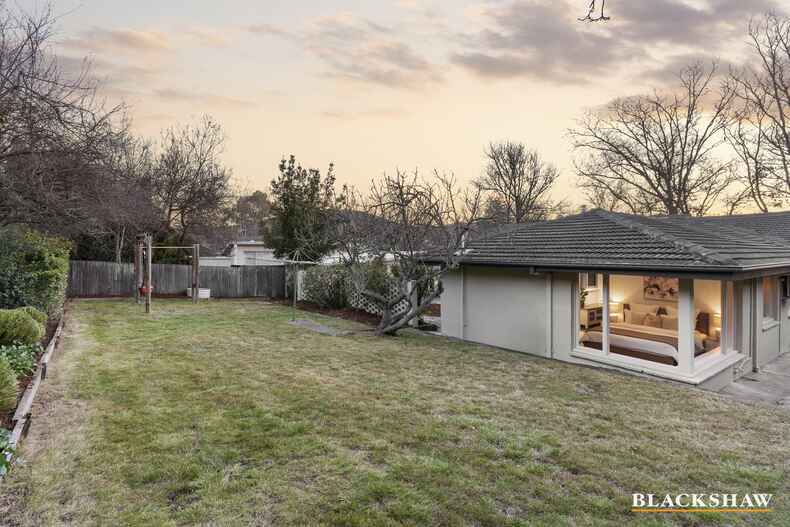 125 La Perouse Street Narrabundah 125 La Perouse Street Narrabundah