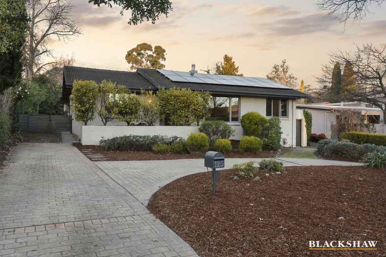 125 La Perouse Street Narrabundah 125 La Perouse Street Narrabundah