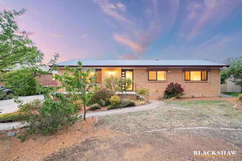 8 Morton Street Weetangera 8 Morton Street Weetangera