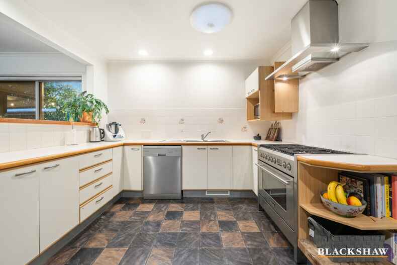 8 Morton Street Weetangera 8 Morton Street Weetangera