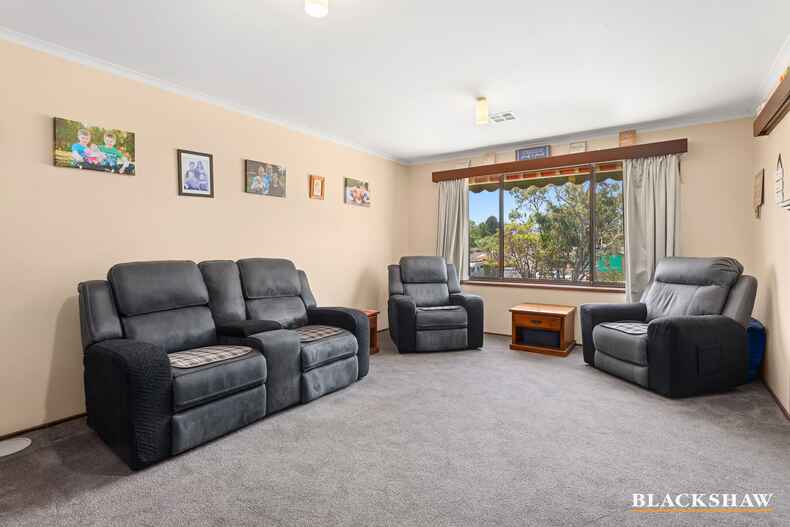 5 Inglis Place Latham