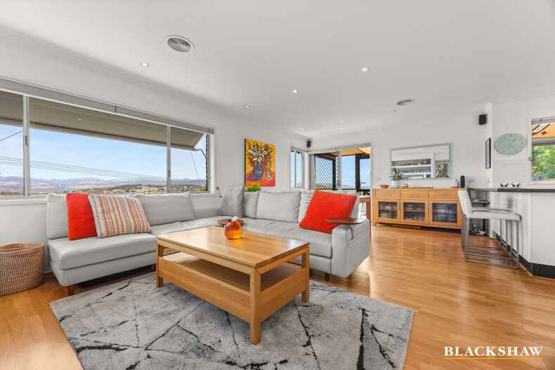 58 Denovan Circuit Calwell