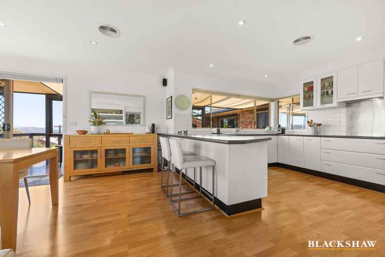 58 Denovan Circuit Calwell