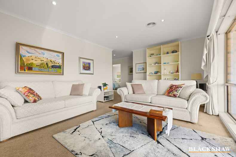 58 Denovan Circuit Calwell