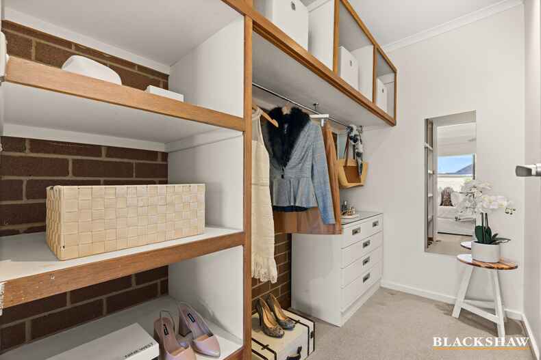 68 Hallen Close Phillip