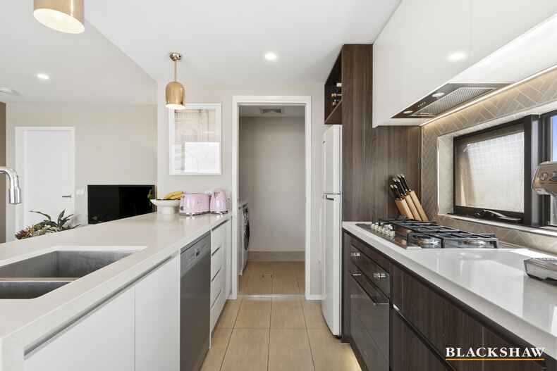 14/566 Cotter Road Wright