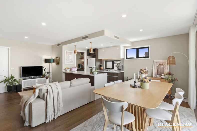 14/566 Cotter Road Wright