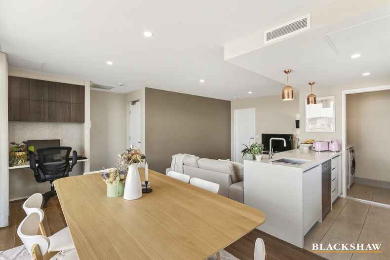 14/566 Cotter Road Wright