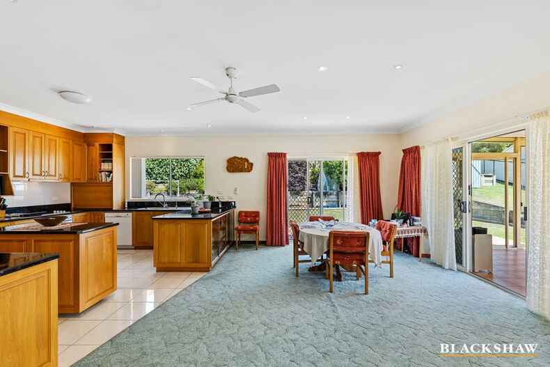 18   Angophora Place Catalina