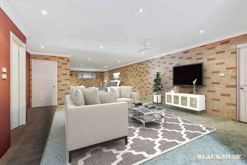 18   Angophora Place Catalina