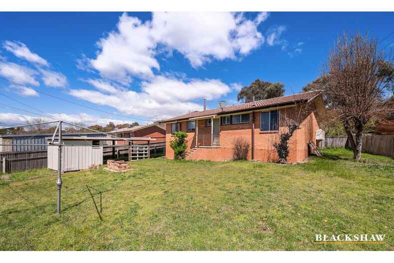 8 Graham Street Macgregor